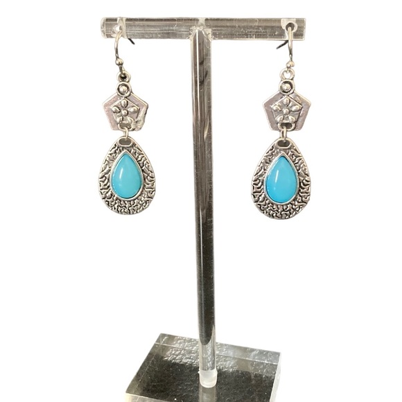 Jewelry - Flower Pattern Water Drop Shape Inlaid Synthetic Gemstone Dangle Earrings Retro